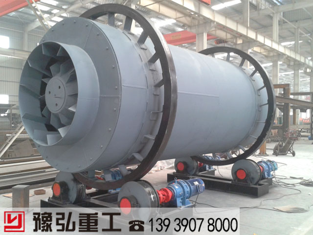 豫弘廠區(qū)三回程沙子烘干機(jī)制造現(xiàn)場(chǎng) 豫弘廠區(qū)三回程沙子烘干機(jī)制造現(xiàn)場(chǎng)