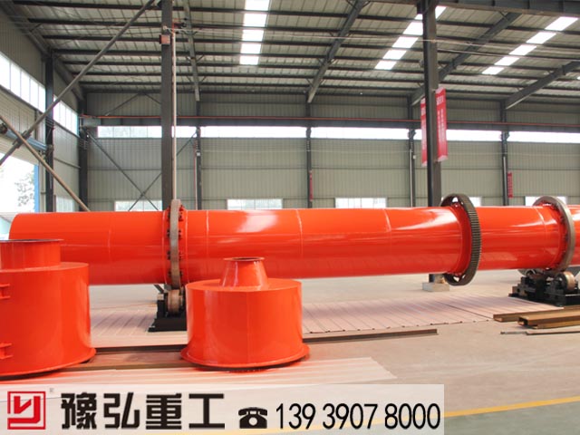 雞糞烘干機(jī)設(shè)備車(chē)間展示 雞糞烘干機(jī)設(shè)備車(chē)間展示