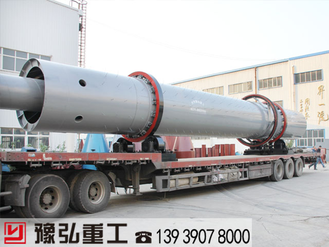 裝車中的酒糟烘干機 裝車中的酒糟烘干機